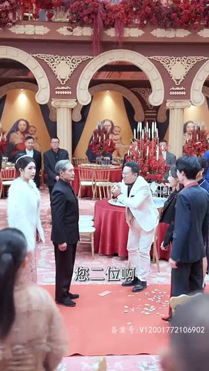 《新：狂龙下山》短剧高清全集