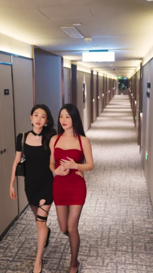 《遭了，我被女神包围了》短剧完整版