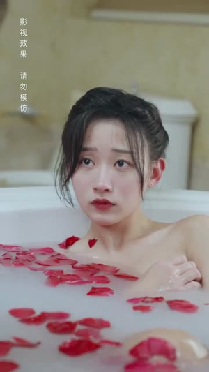 《穿书后我成了大佬的心尖宠》短剧全集免费看