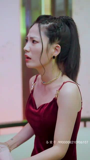 《师姐忍不住了》短剧全集在线直接看