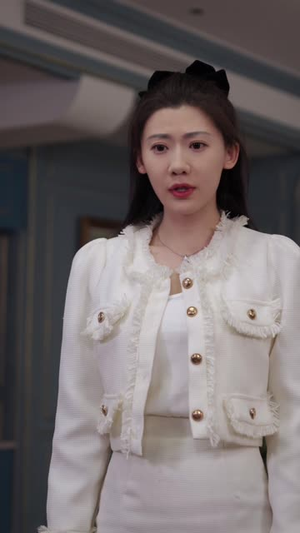 《腹黑千金的秘密》短剧全集下载
