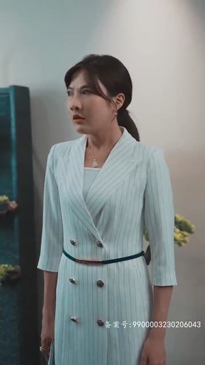 《热辣滚烫之夜色》最新热门短剧