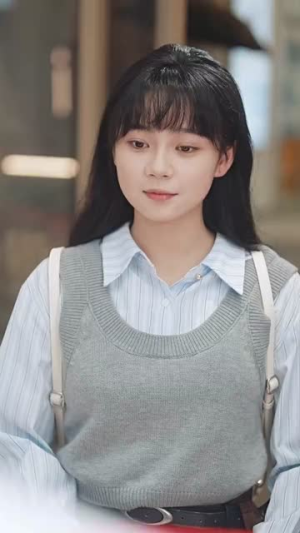 《愿以白云初见君》短剧高清全集