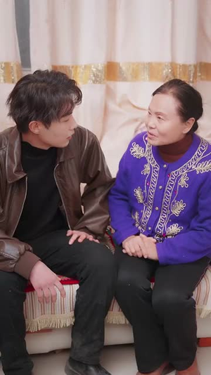 《远嫁后初二回娘家》短剧全集都是高清的哦